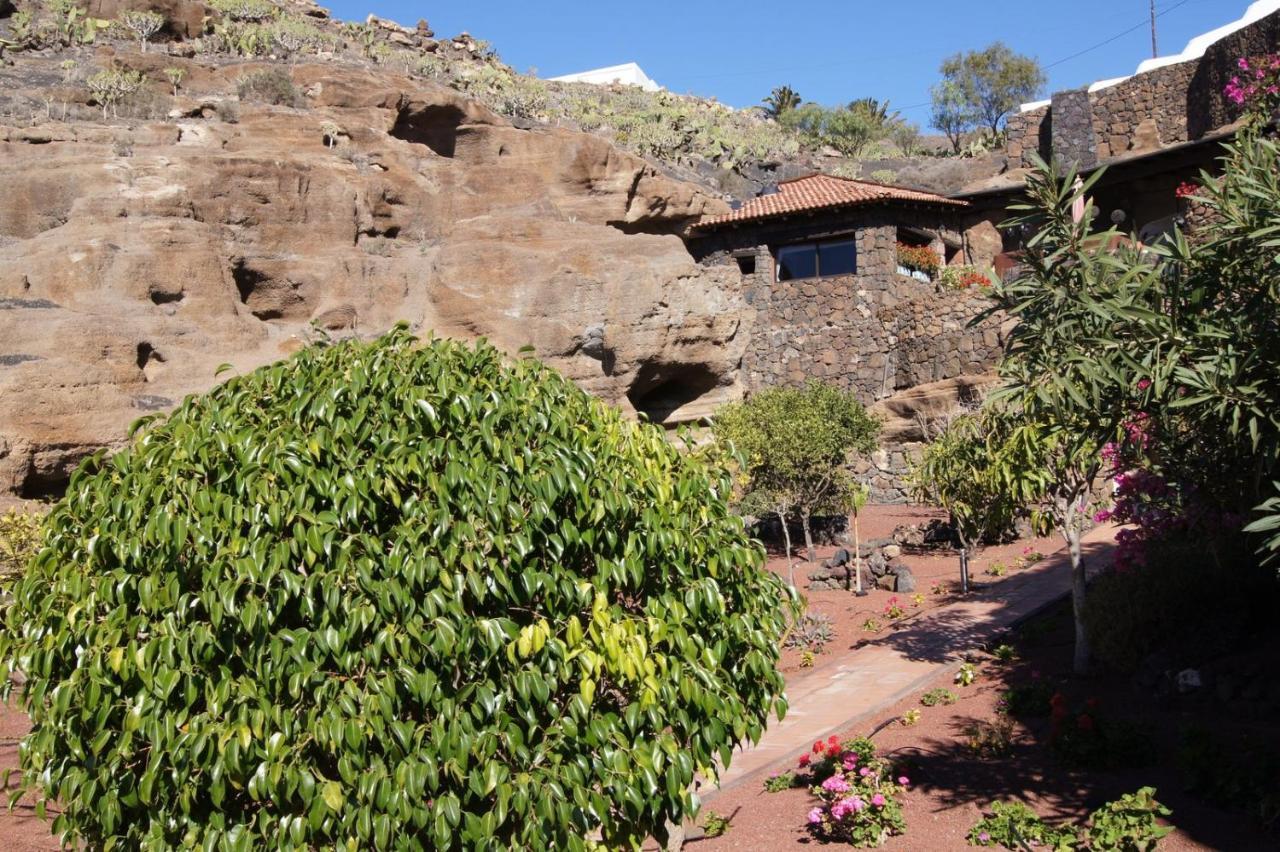 Castillo Lanzarote Villa Sophie - Luxury Villa -Sleep In A Volcanic Cave With Heated Pool تياس المظهر الخارجي الصورة