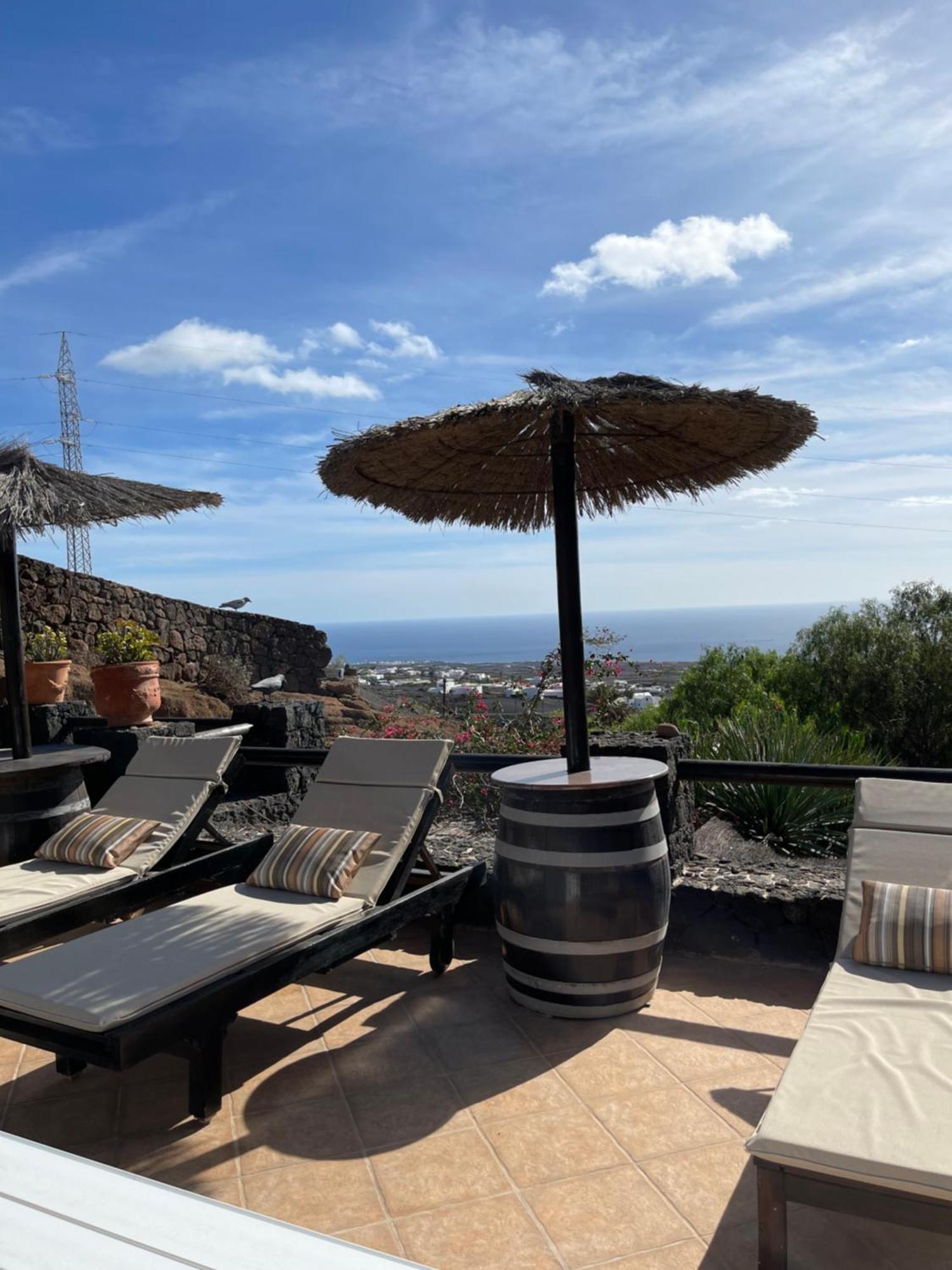 Castillo Lanzarote Villa Sophie - Luxury Villa -Sleep In A Volcanic Cave With Heated Pool تياس المظهر الخارجي الصورة