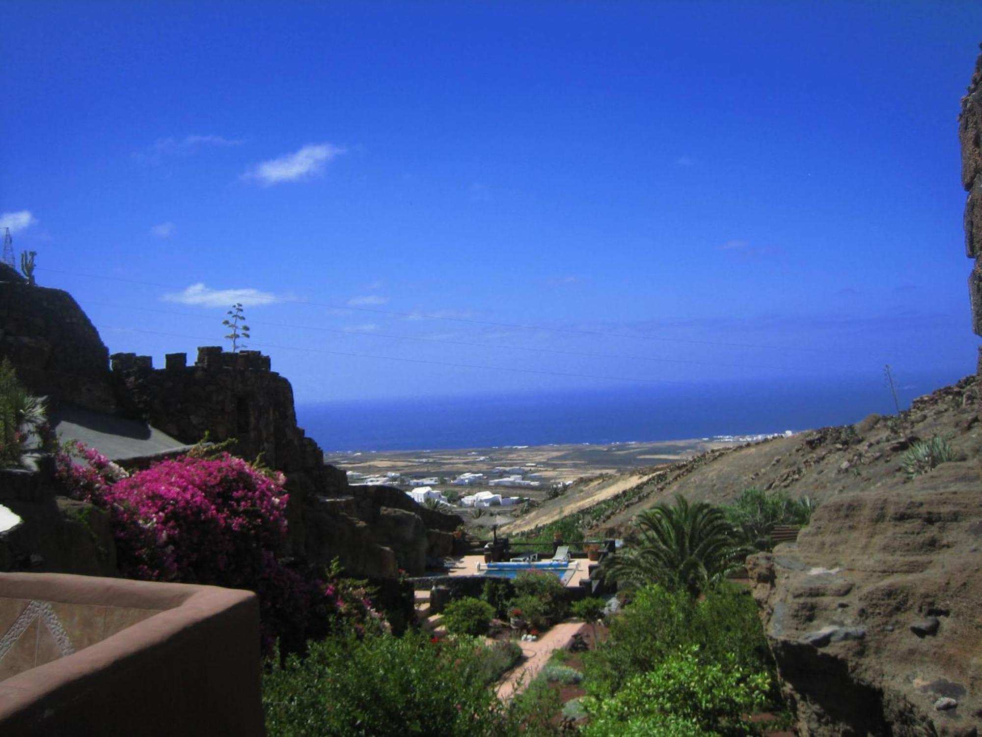 Castillo Lanzarote Villa Sophie - Luxury Villa -Sleep In A Volcanic Cave With Heated Pool تياس المظهر الخارجي الصورة